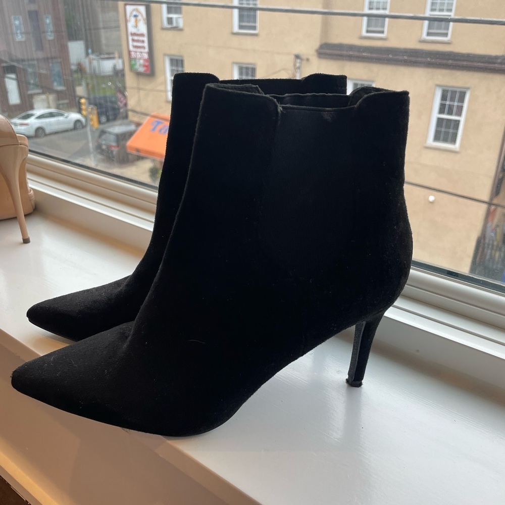 Black Anke booties